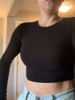 *2 for $20* Garage Black Ribbed Long Sleeve Crop Top